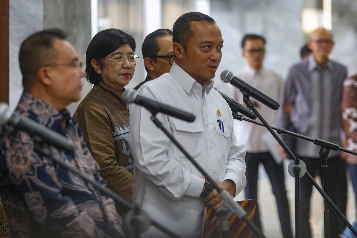 FOTO: DPR Bahas Mitigasi Ekonomi Bersama Pemerintah