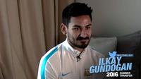 Bek asal Jerman, Ilkay Gundogan, resmi berseragam Manchester City, Kamis (2/6/2016). (Manchester City). 