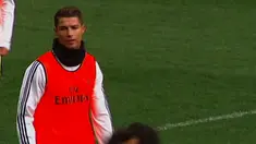 Cristiano Ronaldo menikmati latihan perdana pra musim Real Madrid sebagai persiapan turnamen International Champions Cup 2015 di Melbourne, Australia.
