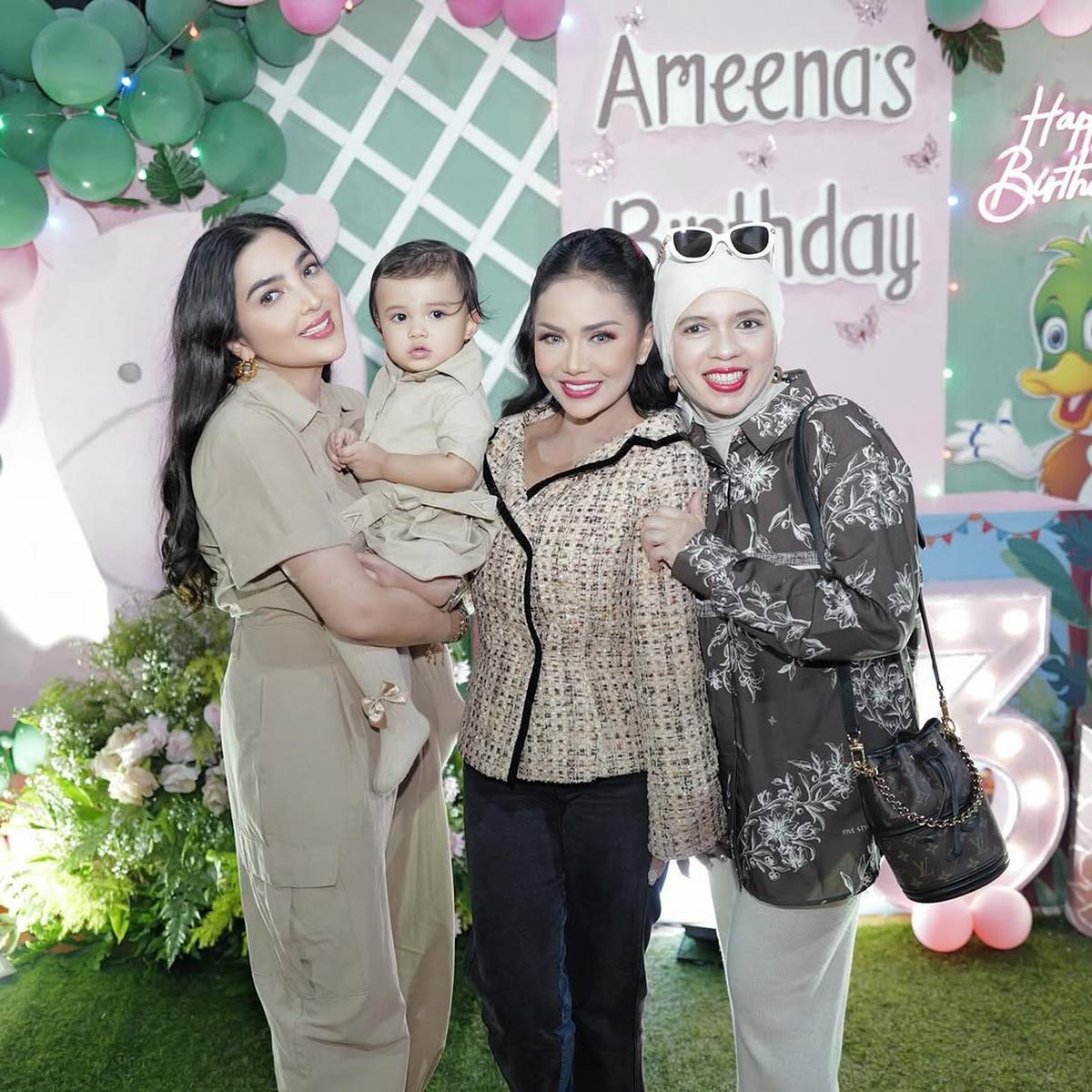 Momen Bahagia Aurel Hermansyah Bersama Ibu Kandung, Sambung dan Mertua dalam Satu Frame di Ulang Tahun Ameena