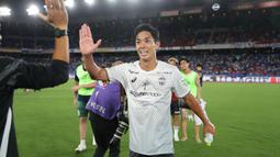 Yoshinori Muto dkk tentu tak boleh menganggap enteng Kashima Antlers yang kini menempati posisi ke-4 di klasemen sementara. Jika terpeleset, tentunya Yokohama F. Marinos dapat memangkas jarak menjadi hanya satu poin jika di waktu yang sama mampu memetik kemenangan atas Hokkaido Consadole Sapporo. (J.LEAGUE)