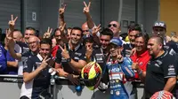 MotoGP Jerman: Barbera Bangga Kalahkan Rossi Pakai Motor Tua 