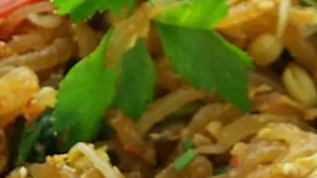 <b>7. Mie Sagu</b>
