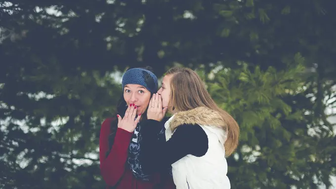 [Bintang] Hati-hati Deh sama 4 Zodiak Ini, Mereka Sulit Berkata Jujur