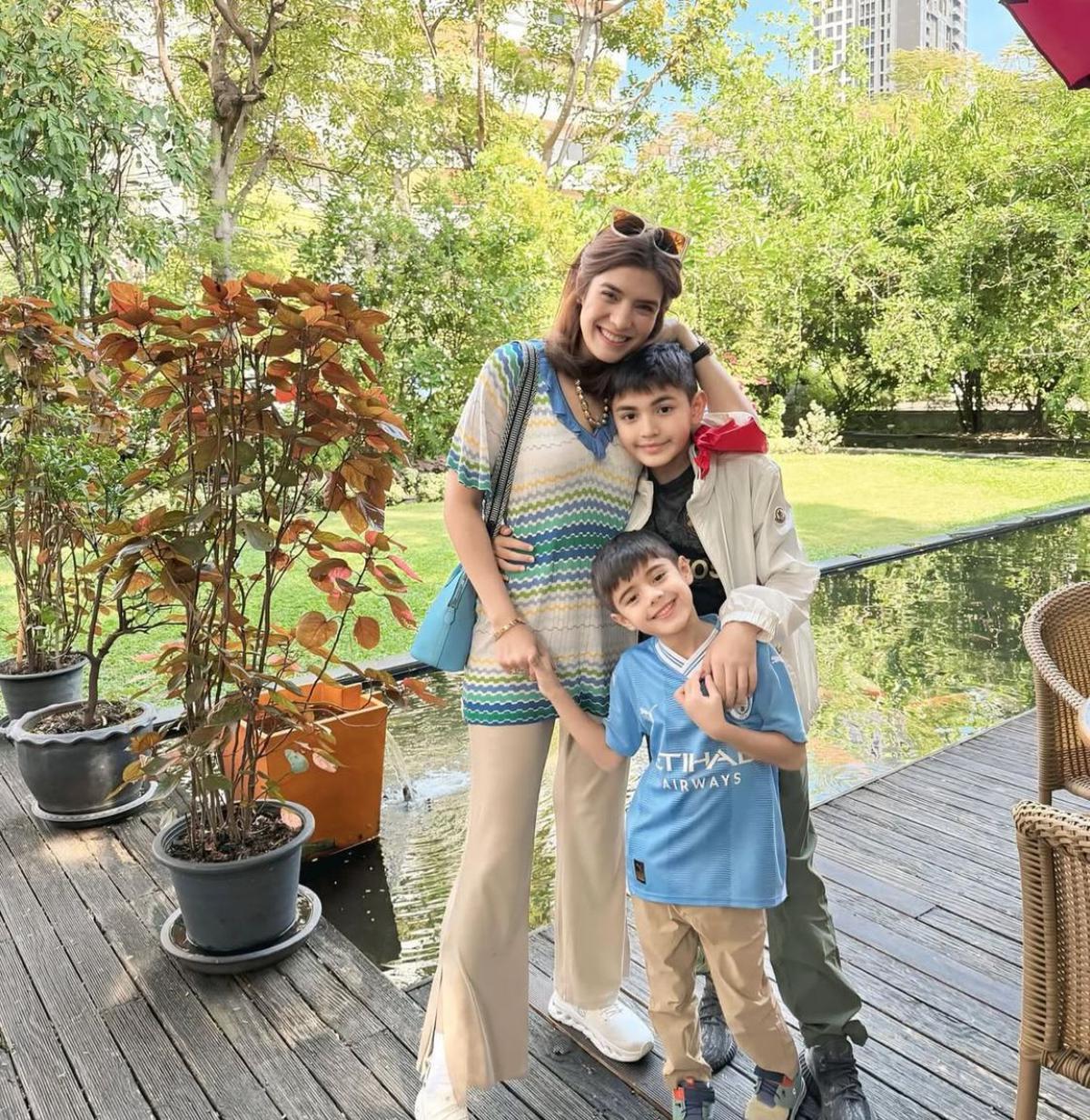 9 Nama Anak Artis Ini Bukan Sekadar Indah, Tapi Punya Filosofi Mendalam