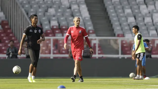 Arema latihan