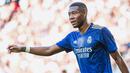 Pemain Real Madrid lain yang memiliki klausul pelepasan tertinggi adalah David Alaba. Ia tercatat mempunyai nilai klausul sebesar 850 juta euro. (EXPA/APA/AFP/Dominik Angerer)