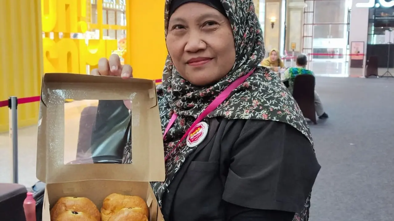 Herry Ros Miyati, pemilik usaha makanan Rose Bakery