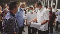 Menteri Perdagangan (Mendag) Muhammad Lutfi inspeksi mendadak (sidak) ke pasar dan distributor minyak goreng (migor) di Sidoarjo, Jawa Timur, Jumat (18/2/2022). (Dok Kemendag)