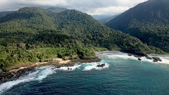 Pulau Moyo
