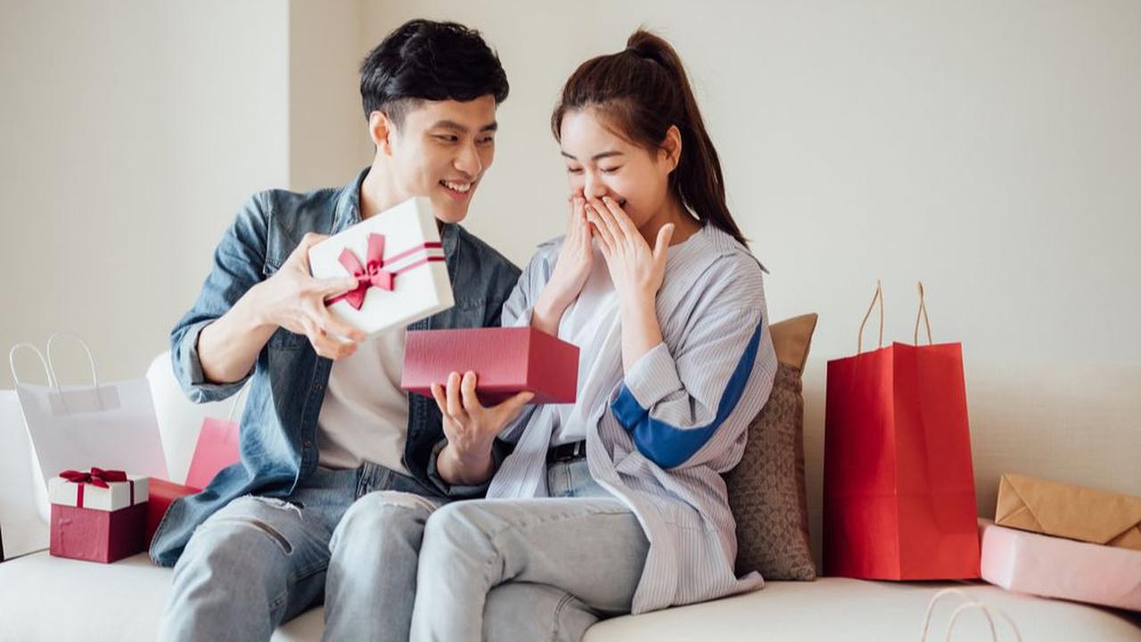 Receiving Gift