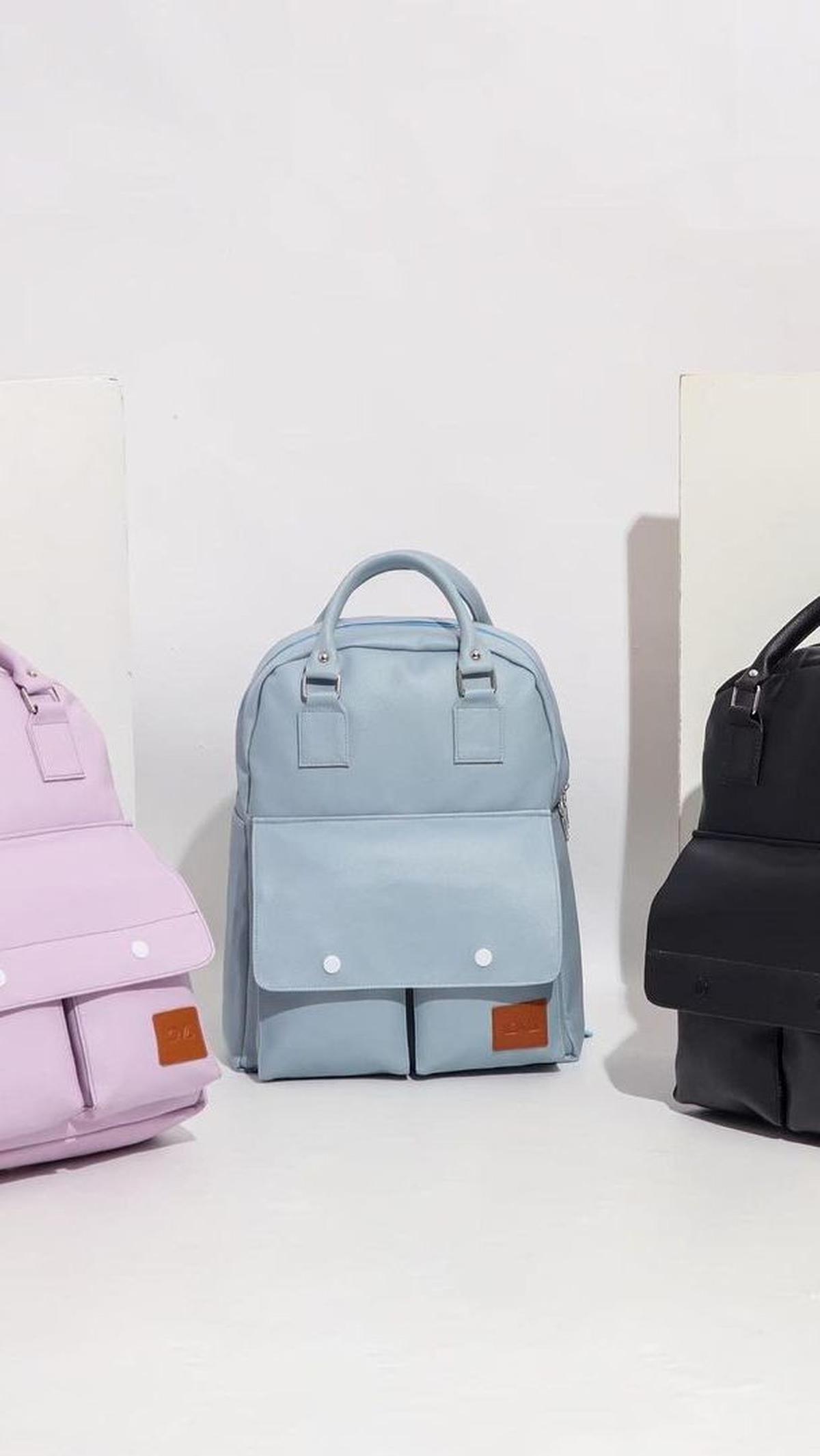 2. Frezzy, Tas Ransel Sederhana dengan Desain Multifungsi