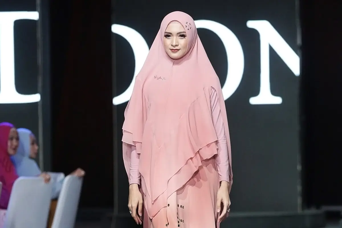 [Fimela] Donita Si.Se.Sa Fashion Show