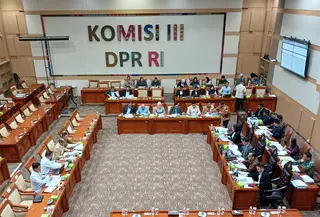 Rapat Panitia kerja (panja) penyusunan revisi Undang-Undang Kitab Hukum Acara Pidana (KUHAP). (Foto: Liputan6.com/Delvira Hutabarat).