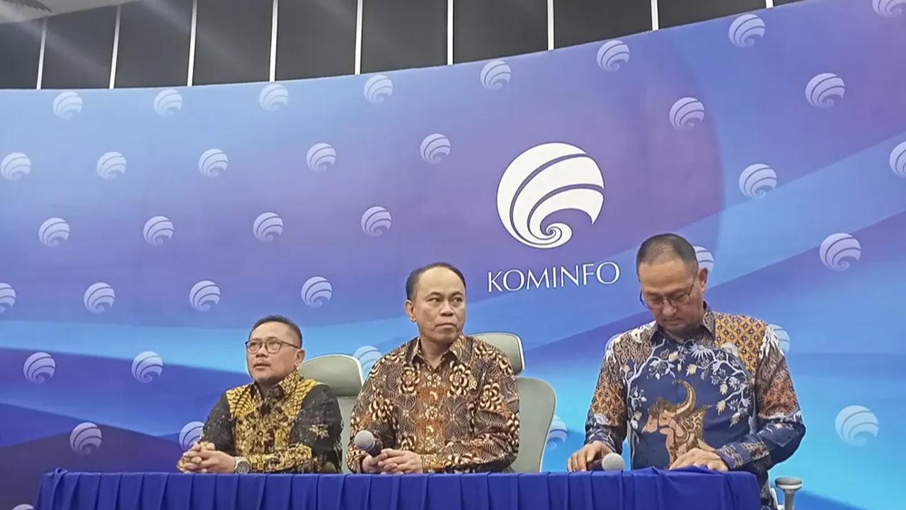 Budi menyebut penyebaran hoaks Pemilu ditemukan di pelbagai media sosial seperti Facebook, Twitter, Instagram, TikTok, Snack Video, dan YouTube.<br>