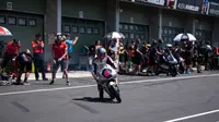 Veda Ega Pratama Impresif di Kualifikasi Moto3 Belanda 2026, Start Posisi 7