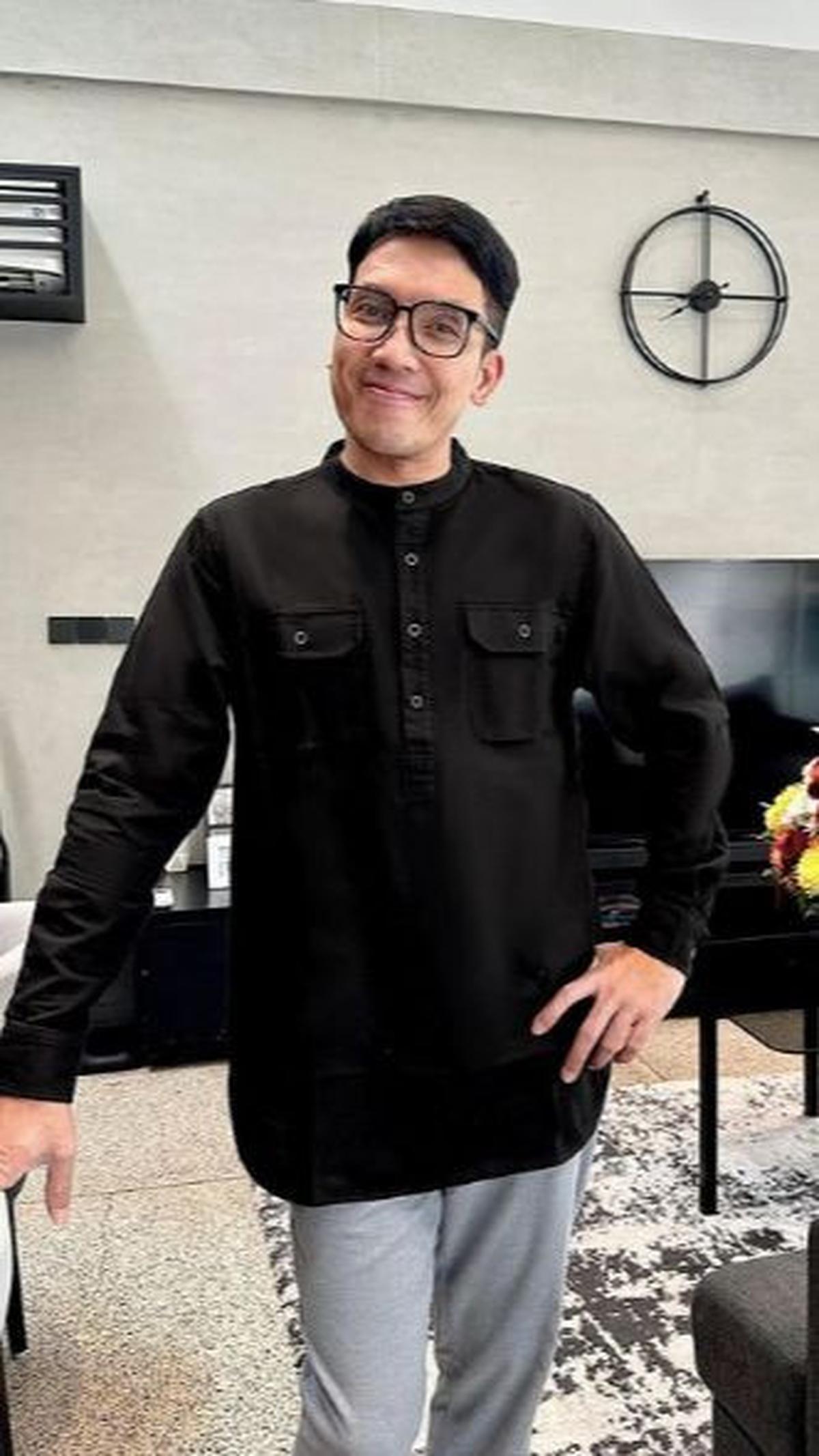 Mantan penyiar radio Prambors, Desta juga sedang naik daun belakangan ini. Setelah sukses dengan Tonight Show, Desta bisa membangun perusahaan sendiri dengan sahabatnya, Vincent dan punya acara sahur reguler sendiri.