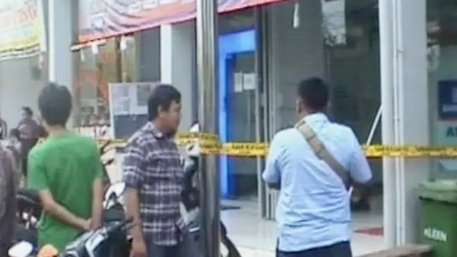 [VIDEO] Polisi Buat Sketsa Pembawa Bom ke Warteg Tangerang