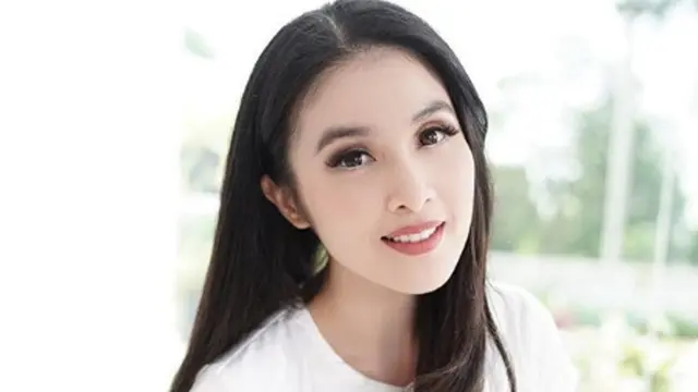 Sandra Dewi