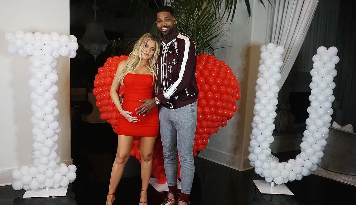 Khloe Kardashian pastinya tengah deg-degan menanti kelahiran anak pertamanya bersama dengan Tristan Thompson. (instagram/khloekardashian)