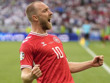 Timnas Denmark menjadi salah satu tim yang masih mengandalkan para pemain senior dalam setiap ajang mayor antar-negara seperti Piala Dunia dan Euro. Seperti di ajang Euro, beberapa pemain seniornya mampu mencetak gol untuk Tim Dinamit, tiga di antaranya bahkan kini memimpin daftar pencetak gol tertua Timnas Denmark sepanjang sejarah Euro. (AP Photo/Matthias Schrader)