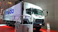 Kolaborasi dengan MODA, Isuzu GIGA FVM Disulap Jadi Truk Logistik Modern