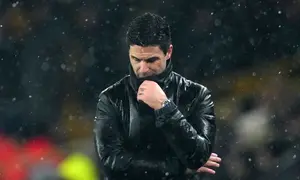 Hasil ini membuat selisih poin skuad asuhan Mikel Arteta sebagai pemuncak klasemen Liga Inggris 2025/2026 semakin menipis. Mereka kini hanya terpaut lima poin dari Manchester City yang belum memainkan laga ke-27 mereka. (AP Photo/Dave Shopland)
