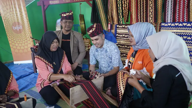 Direktur BTPN Syariah Fachmy Achmad