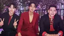 Mingyu tampil menawan dalam balutan jas warna merah. Sedangkan, Song Kang tampil elegan dengan setelan jas hitam. Proporsi tubuh dua cowok tampan ini juga curi perhatian karena sama-sama tinggi. Keduanya kompak berfoto bersama Teo Yoo, aktor yang berasal dari Negeri Ginseng juga. (Liputan6.com/IG/@min9yu_k)