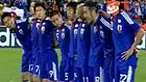 Tak ada rasa kecewa tergambar di wajah para fans Jepang. Meski harus keluar dari Piala Dunia, ribuan penggila bola tetap berpesta di bawah rintik hujan di pusat kota Tokyo.