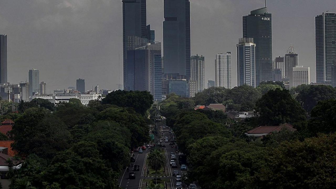 Pada keterangan tertulisnya, Koalisi Ibu Kota menyebut dari situs tersebut, diketahui indeks kualitas udara di Jakarta berada sempat berada pada level 124 AQI US dengan polutan utama udara di Jakarta adalah PM 2.5 dengan konsentrasi 45 ug/m3.