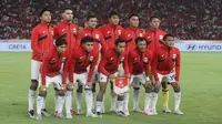 Timnas Indonesia U-23 dalam laga versus Vietnam U-23 di Stadion Utama Gelora Bung Karno (SUGBK), Jakarta, Selasa (29/7/2025) malam WIB. (Bola.com/M Iqbal Ichsan)