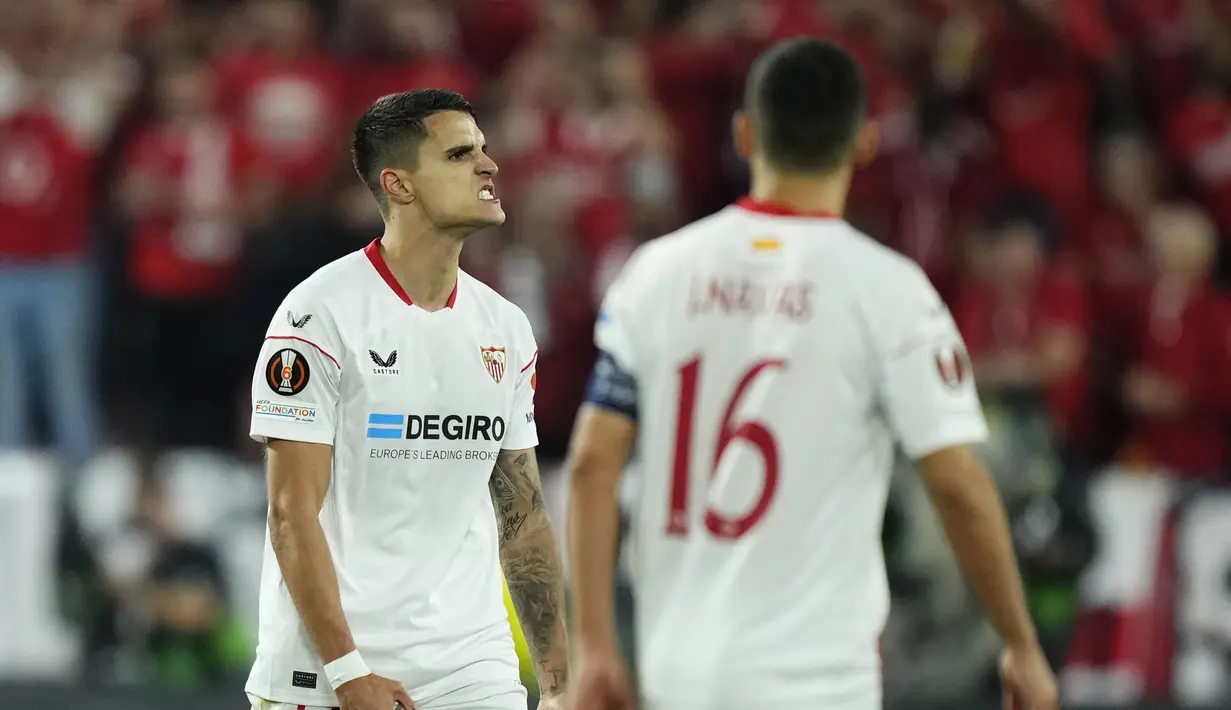 Gol-gol Sevilla dicetak oleh Suso dan Erik Lamela. (AP Photo/Jose Breton)
