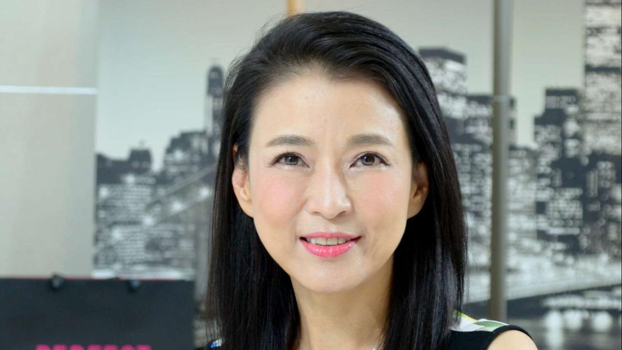 Menurut Alice Chang, "Di Indonesia, kami melihat potensi besar untuk AR dan AI di bidang kecantikan dan teknologi."