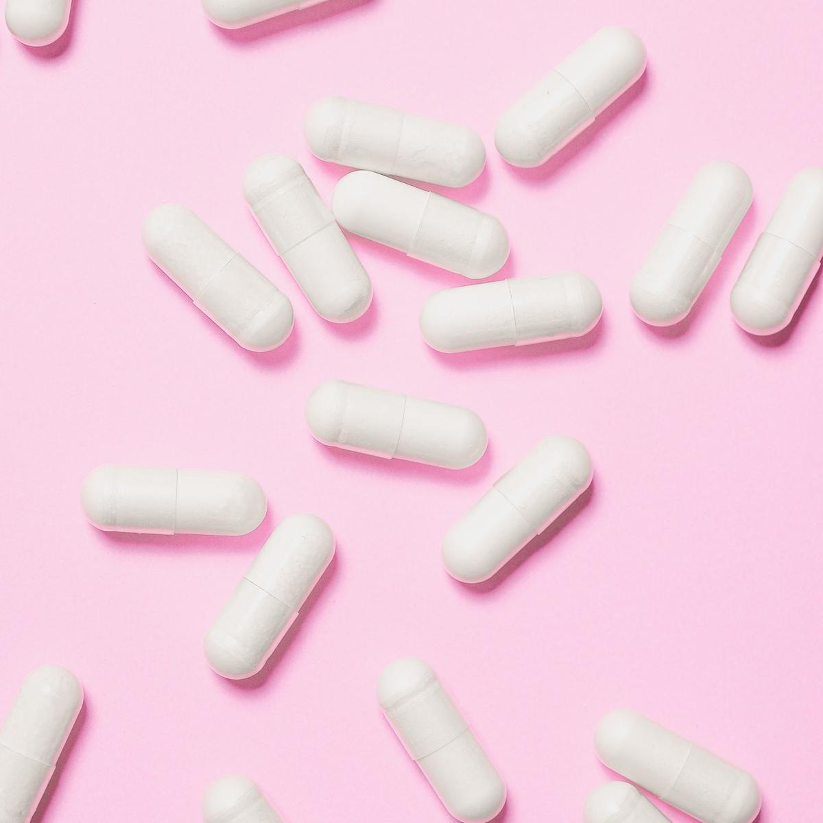 Ilustrasi Obat dan Vitamin