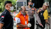 Saat itu, ia baru menyantap papeda dan kuah ikan bersama keluarga dari kampungnya di Tolikara, seorang ajudan, dan sopirnya. (Liputan6.com/Faizal Fanani)