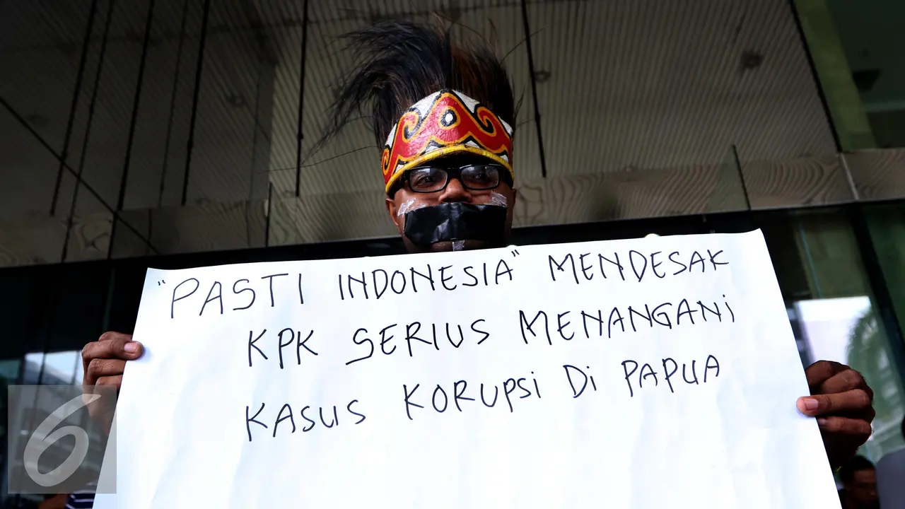 20160927- Pemuda Papua Desak KPK Usut Korupsi-Jakarta- Helmi Afandi