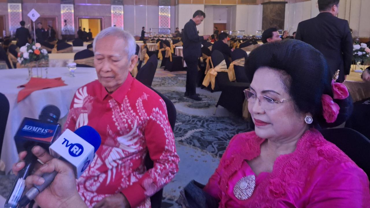 Guntur Bicara soal Kabar Bung Karno Punya Emas Berton-ton di Swiss dan Intan Kartika