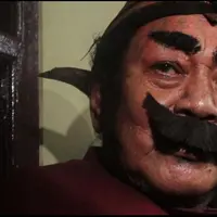 Bu Raden atau nama aslinya Widianingsih sangat merasa terpukul karena kehilangan sosok berharga seperti Pak Raden.