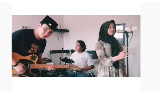 Dikabarkan akan Menikah, Ini Momen Kebersamaan Aldi Taher dan Calon Istri