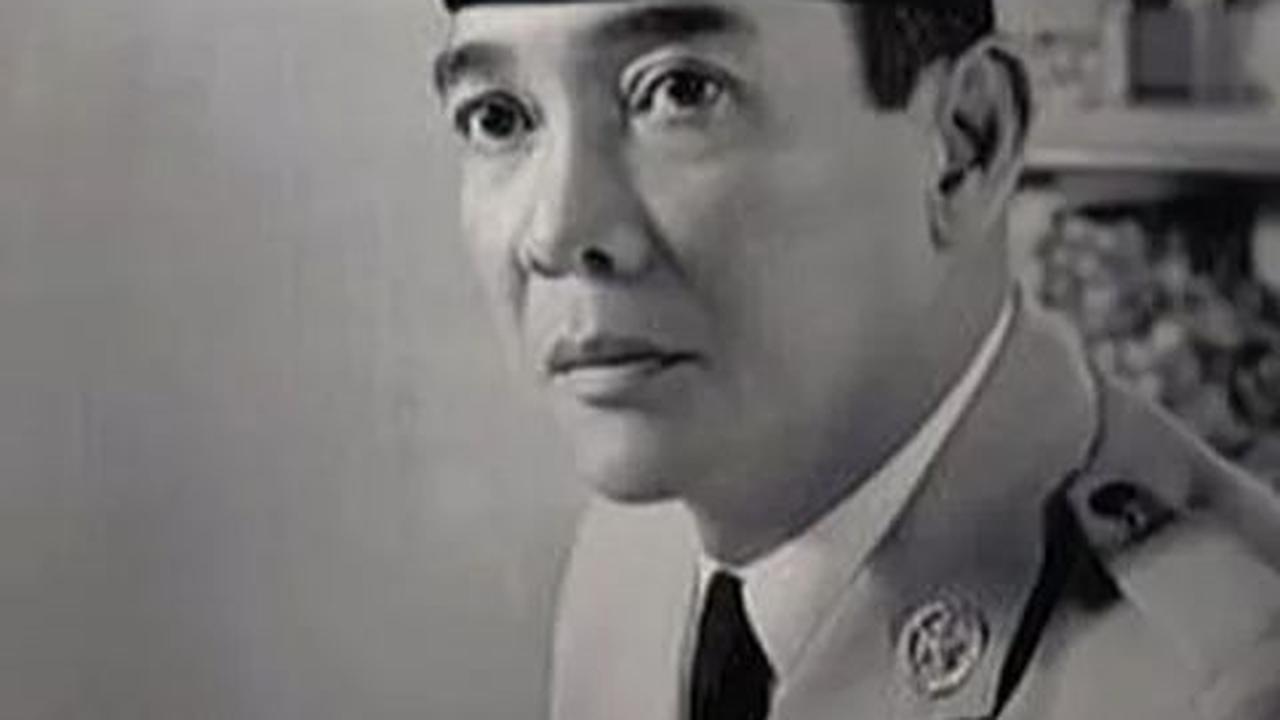 Membahas perjalanan hidup Soekarno yang tak lepas dari kemerdekaan, nampaknya juga melekat peran perempuan dalam kehidupannya hingga menjadi aspek yang tak terelakkan. <br>