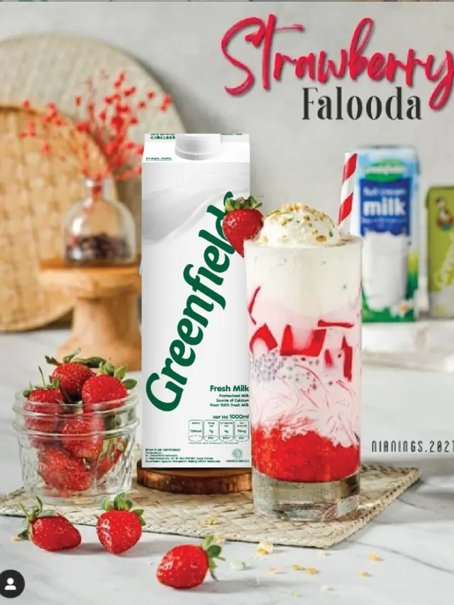 Strawberry Falooda by @nianings