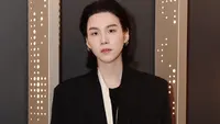Suga BTS jadi duta merek Valentino. (dok. Instagram @agustd/https://www.instagram.com/p/CnfFwuSypr2/)