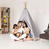 Ilustrasi berkemah, liburan di rumah. (Photo Copyright by Freepik)