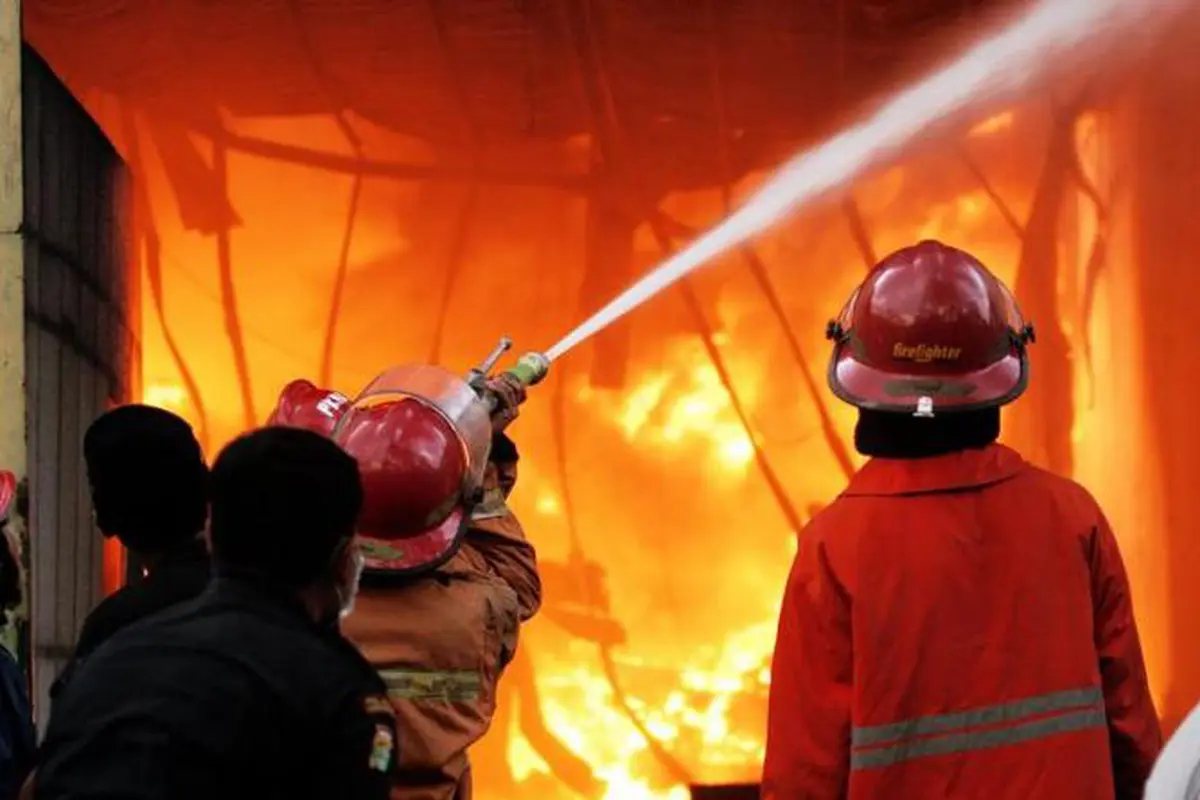 Atrium Senen Terbakar, 20 Pemadam Dikerahkan