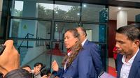 Anggota Exco PSSI, Vivin Cahyani saat memberi keterangan pasca pertemuan PSSI dengan Presiden FIFA Gianni Infantino di Kantor PSSI, GBK Arena, Senayan pada Selasa (18/10/2022). (Liputan6.com/Melinda Indrasari)