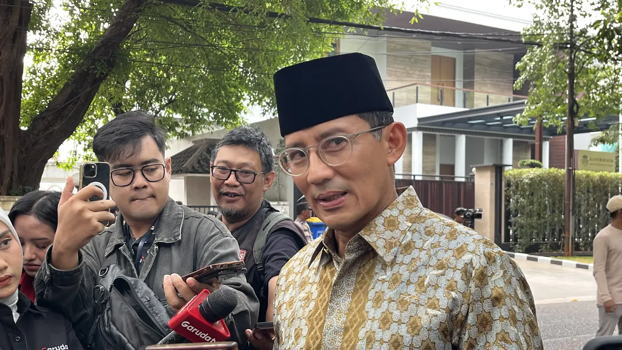 Sandiaga Uno Kenang Guruh Soekarnoputra: Pernah Beri Wejangan Saat Saya Mulai Usaha