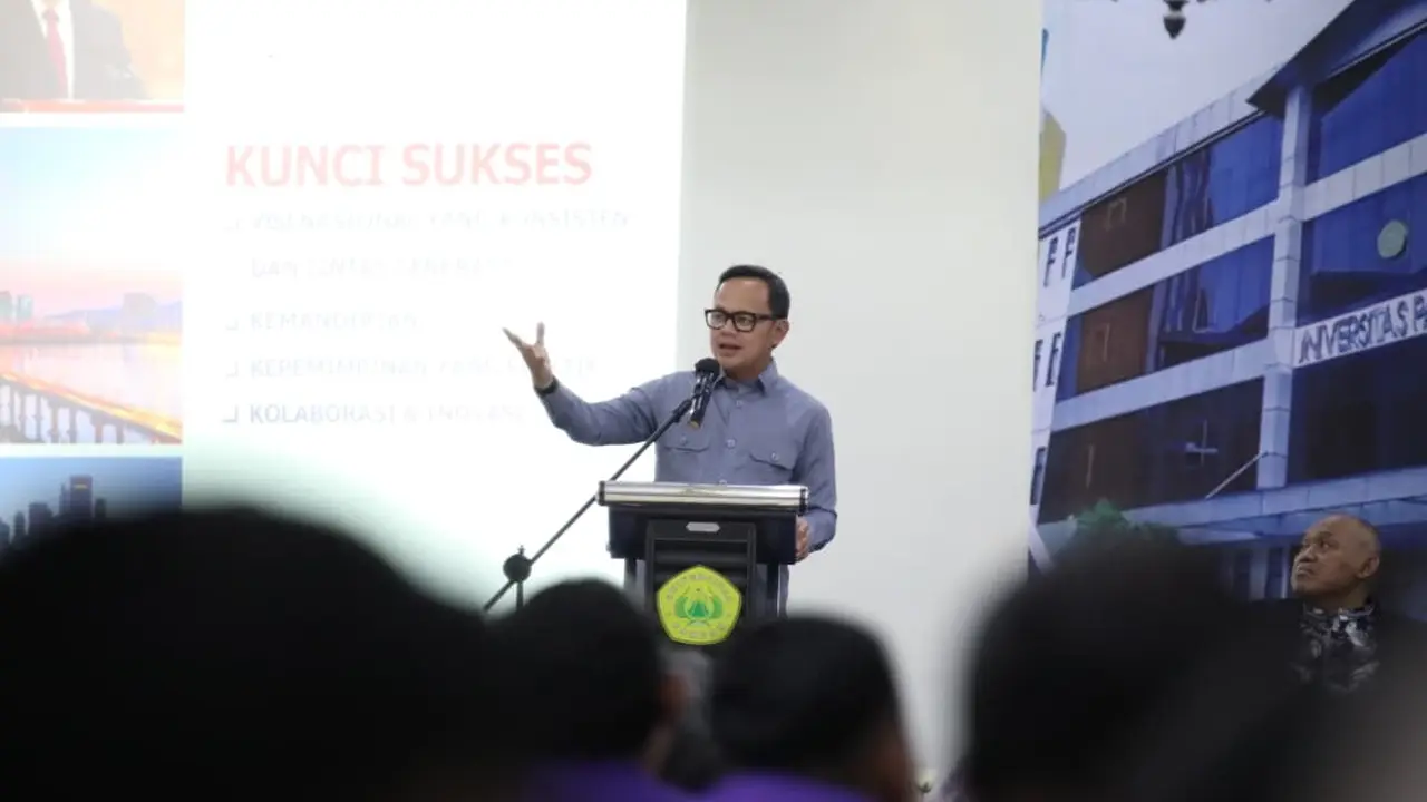 Wakil Menteri Dalam Negeri (Wamendagri) Bima Arya Sugiarto saat menjadi pembicara pada acara Student Day Sekolah Pascasarjana Universitas Pakuan di Taman Bukit Palem Resort, Kabupaten Bogor, Jawa Barat, Sabtu 6 Juni 2026. (Dok. Istimewa)