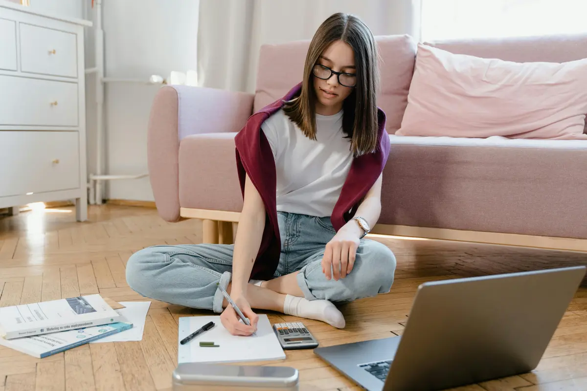 bekerja karir mandiri single kuliah