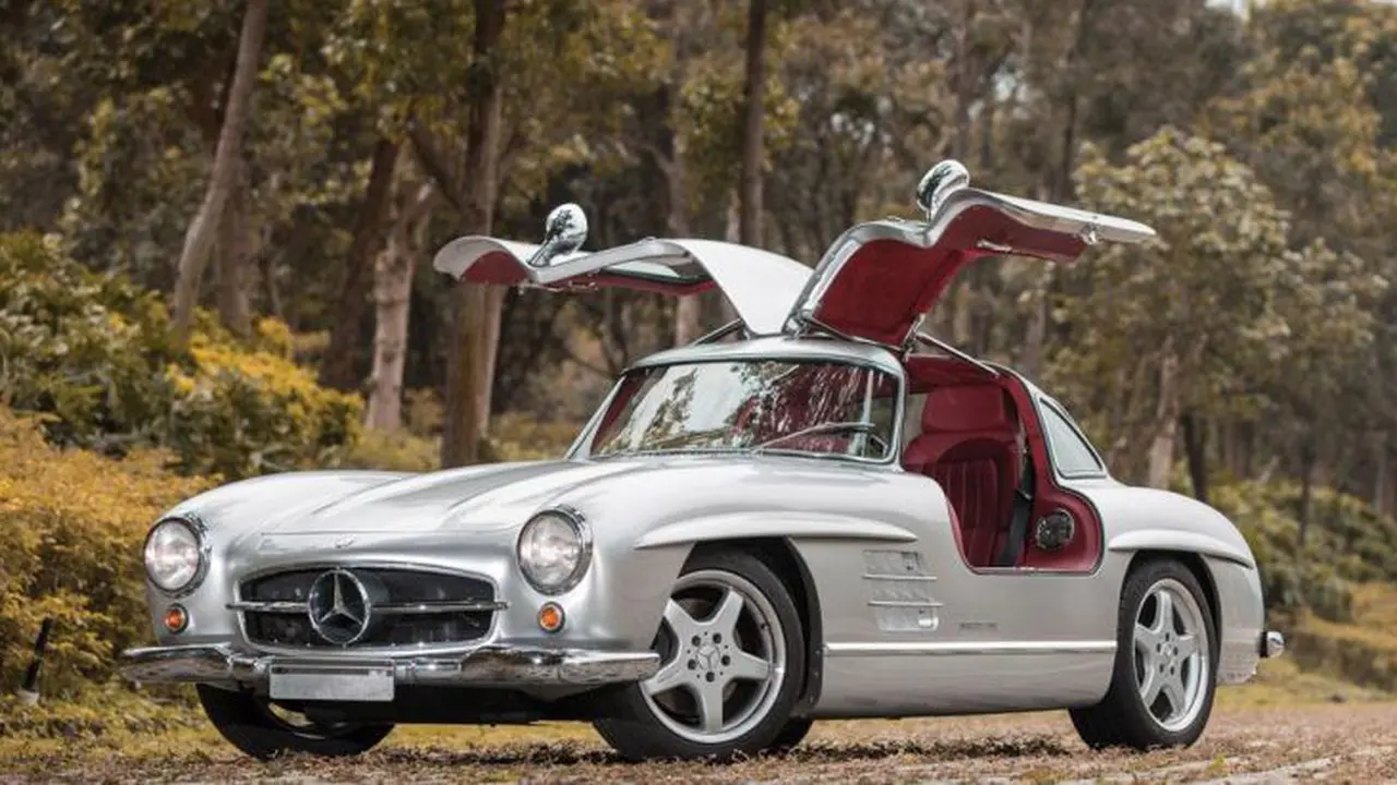 Mercedes Benz 300 SL AMG milik Sultan Brunei Darussalam dilelang